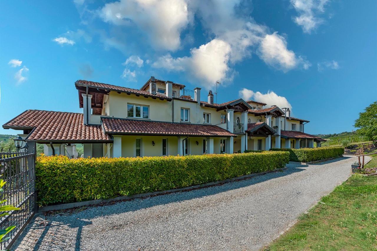 Il Sassoscritto Bed&Breakfast Montecalvo Versiggia Esterno foto