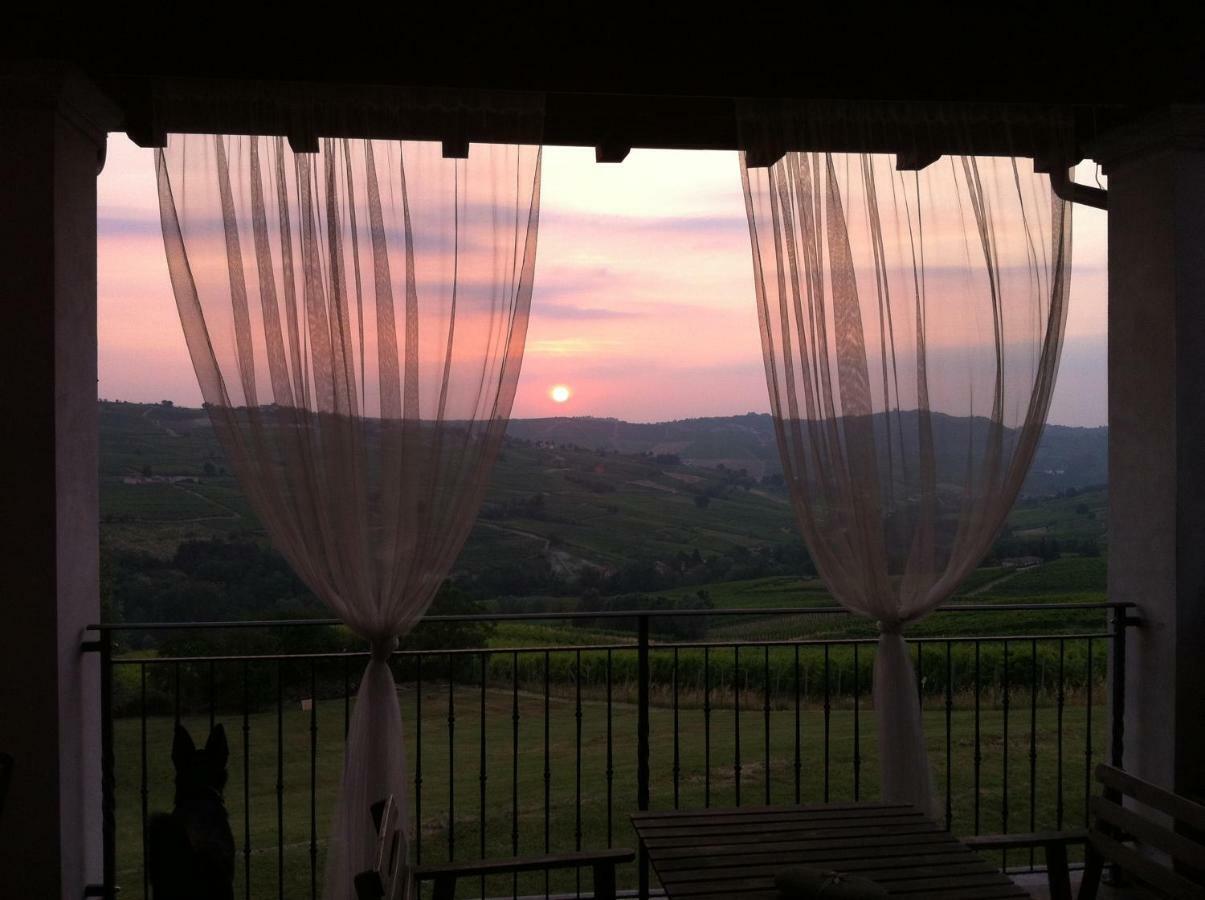 Il Sassoscritto Bed&Breakfast Montecalvo Versiggia Esterno foto