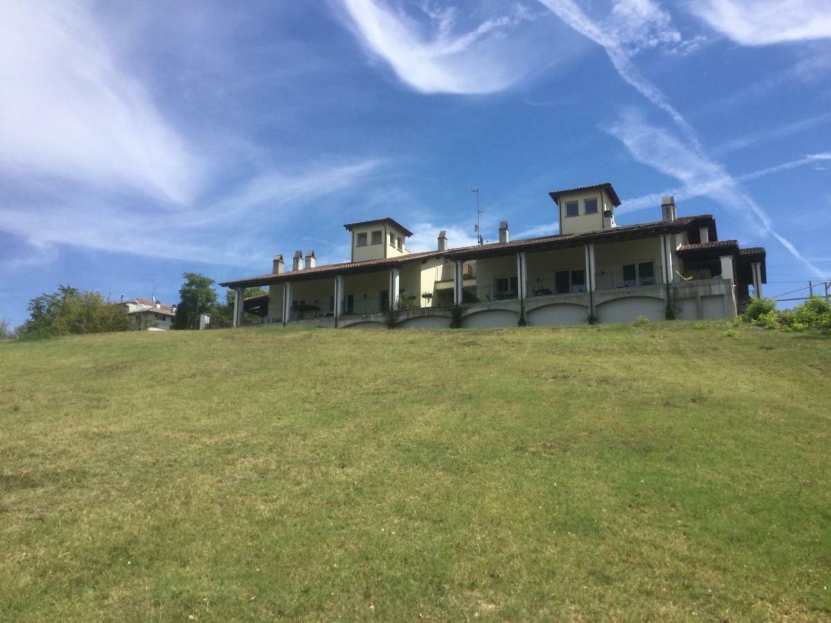 Il Sassoscritto Bed&Breakfast Montecalvo Versiggia Esterno foto